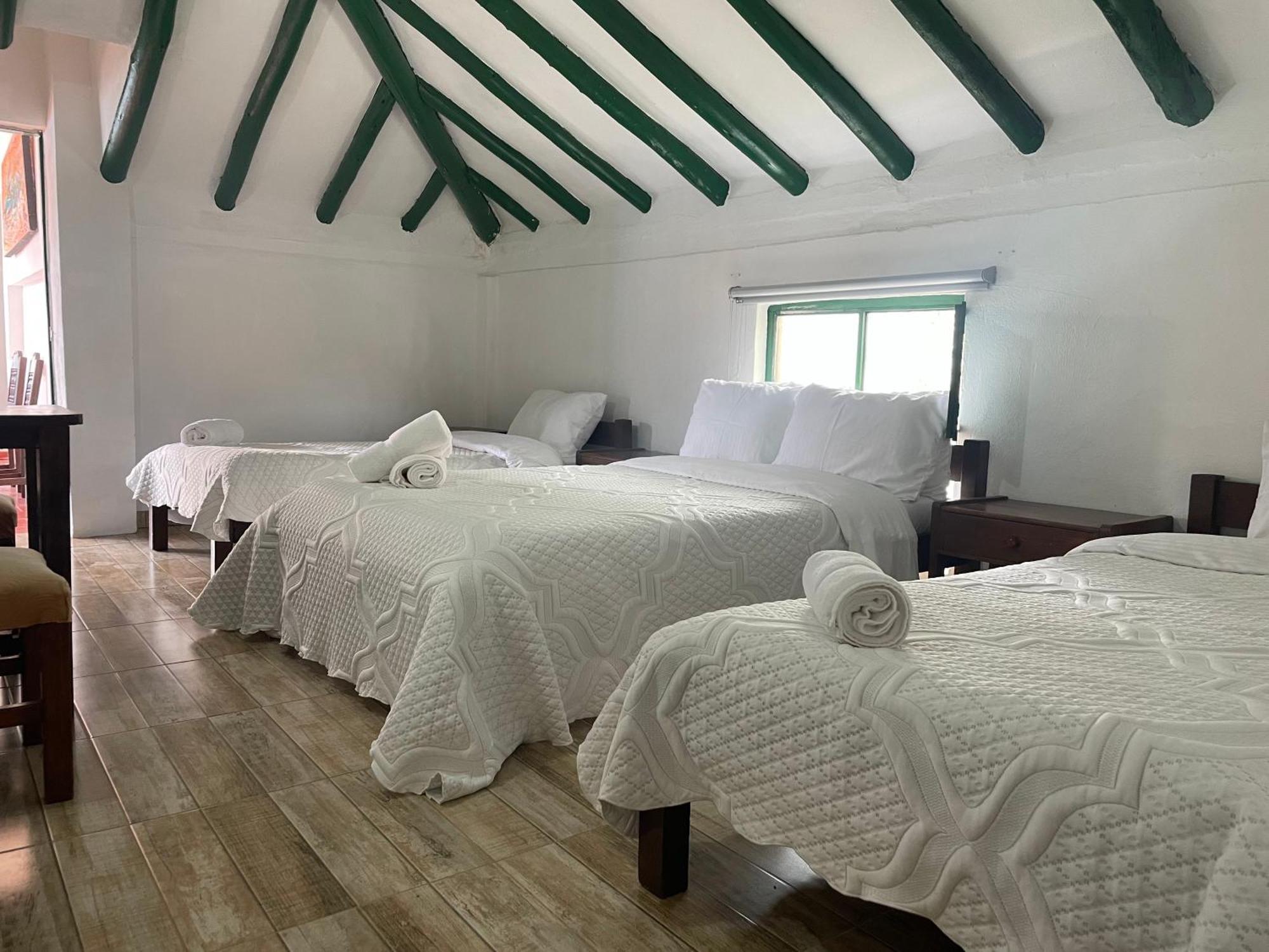 Celeste De Leyva Hotel 3*